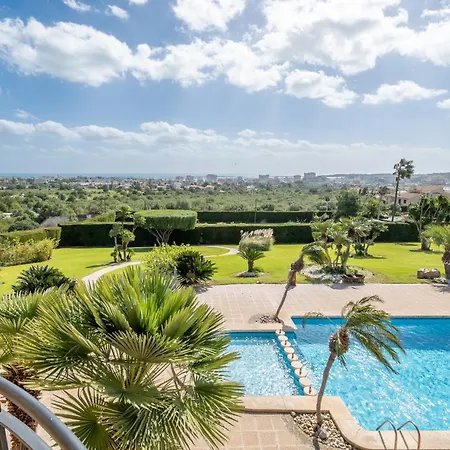 Vakantiehuis Villas2meet Na Penyal 7 *