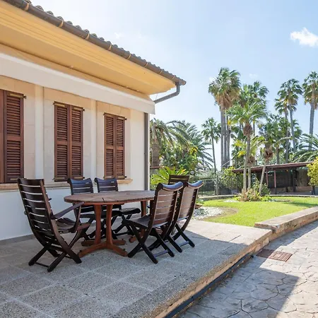 度假居 Villas2meet Na Penyal 7 *