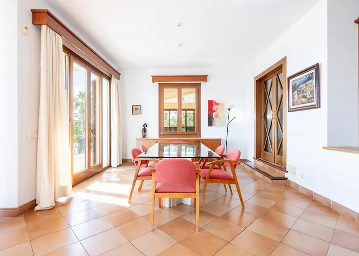 Villas2meet Na Penyal 7 *